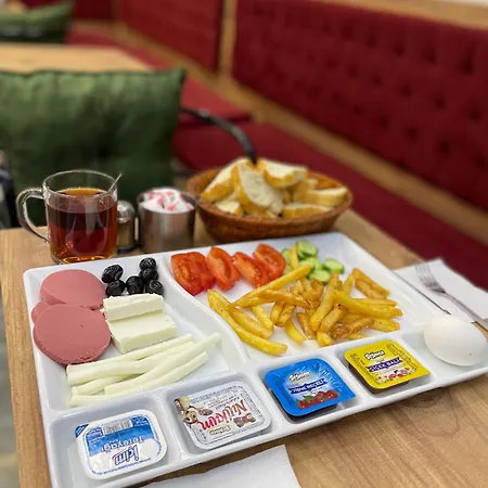 Eymen Palace * Istanboel